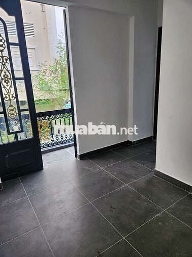 NHÀ GÓC CHỢ VĂN THÁNH, 5,6X11, 1TR,2L,3PN,4WC,HỢP SALON, KD...