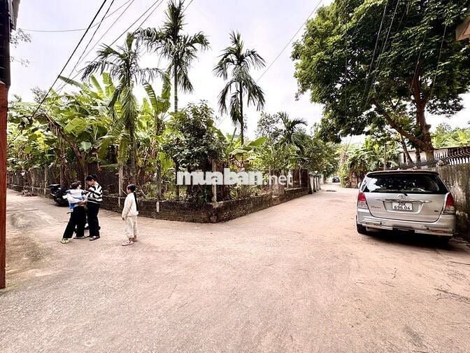 Bán gấp đất Vạn Phúc Đông Mỹ ô tô ,ngõ thông diện tích rộng giá 6.2 tỷ