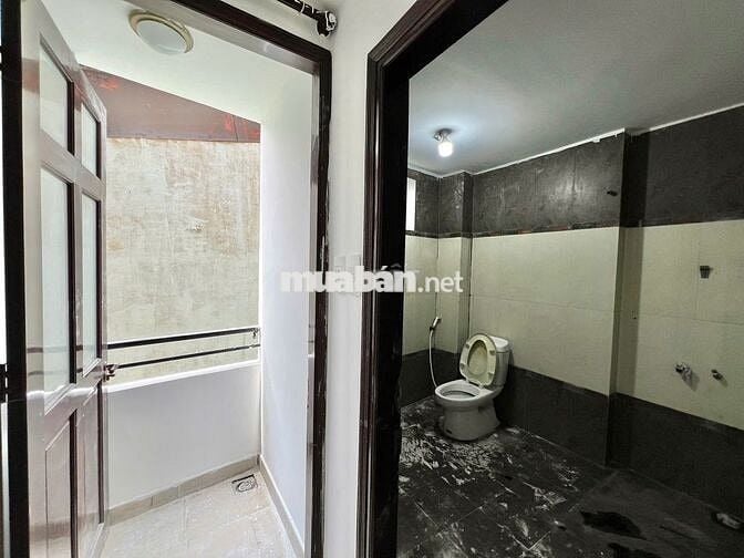 KHAI TRƯƠNG CHO THUÊ 2 PHÒNG NGỦ NGUYÊN SÀN BAN CÔNG CỬA SỔ TRỜI