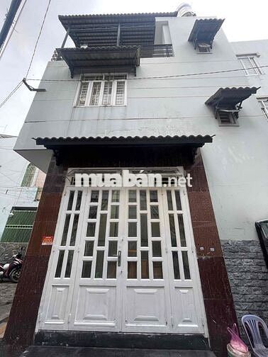 Cho Thuê Nhà Nguyên Căn 3 Tầng Gần Q1 Đường XVNT Giá 12tr