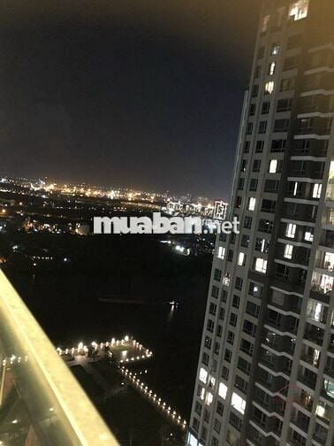 Cho Thuê Căn Hộ 1PN View Sông - Nội Thất Xinh Tại Vinhomes Tân Cảng