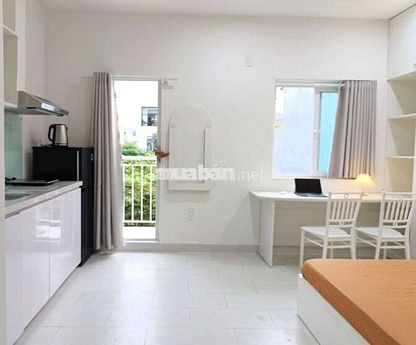 CĂN Góc Full Nội Thất, Thoáng mát và Tràn ngập ánh sáng tự nhiên