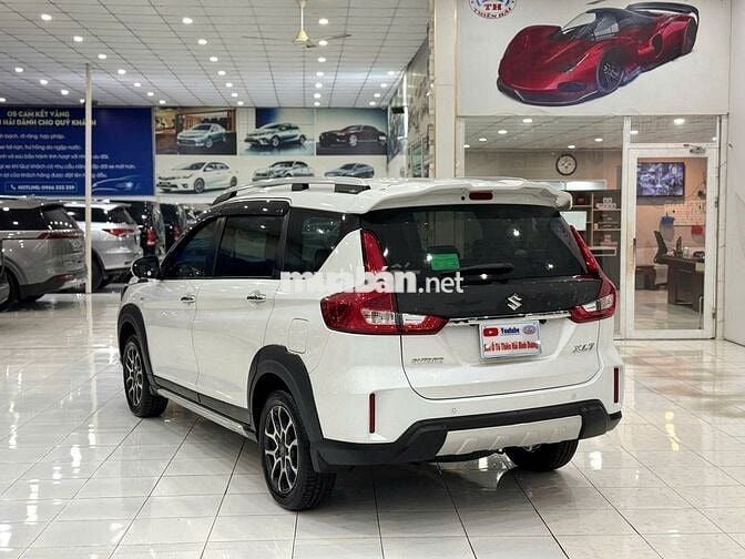 Suzuki XL7 GLX AT 2021 màu trắng