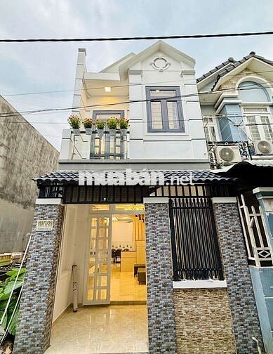 Nhà đẹp 1 lầu hẻm xe hơi Thạnh lộc 31