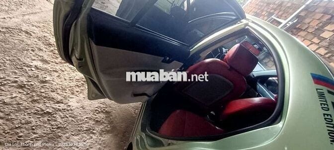 Cần bán Hyundai accent SX 2009 máy 1.4  - 40000 km