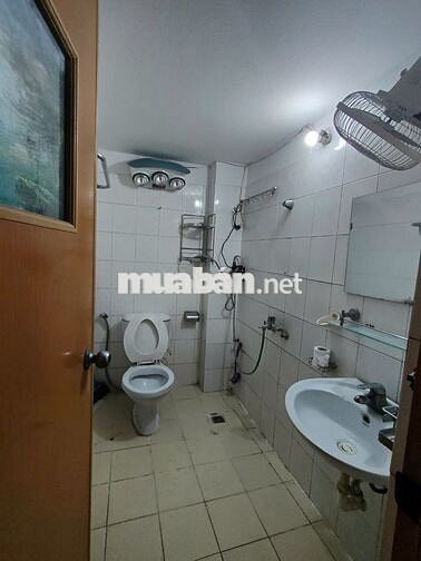 Mời thuê nhà 3 tầng Hoàng Hoa Thám