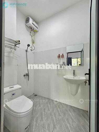 STUDIO FULL NỘI THẤT SIÊU SANG NGAY SÂN BAY THUẬN TIỆN ĐI CÁC QUẬN