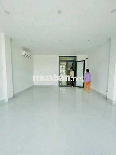 💙CHO THUÊ TÓA NHÀ MẶT TIỀN DƯƠNG QUÃNG HÀM💙5X14M -7 TẦNG - THANG MÁY