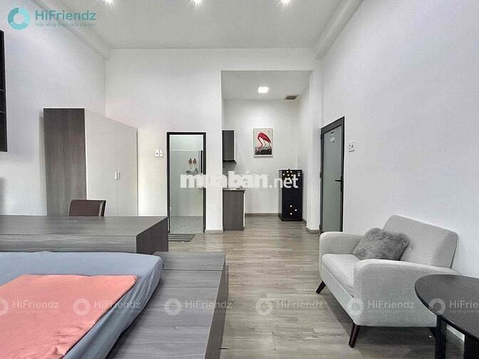 STUDIO FULL NỘI THẤT SIÊU SANG NGAY SÂN BAY THUẬN TIỆN ĐI CÁC QUẬN