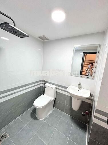 NHÀ ĐẸP LỘ OTO GẦN BỆNH VIỆN DA LIỄU ĐƯỜNG 3/2