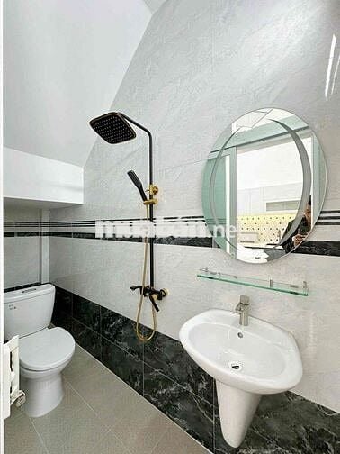 NHÀ ĐẸP HẺM 567 ĐƯỜNG HỒ BÚNG XÁNG HẺM THÔNG