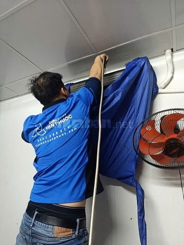 Vệ sinh máy lạnh quận 10 – Điện Lạnh Vạn Phước