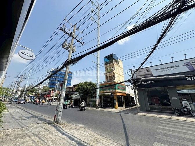 Cho thuê nhà GÓC 2MT 696 Âu Cơ, Phường 14, Quận Tân Bình, Hồ Chí Minh.