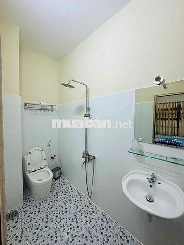 NHÀ MỚI _ Trệt Lầu _ 2PN _Ngay chợ Cầu Đồng_ Không ngập nước