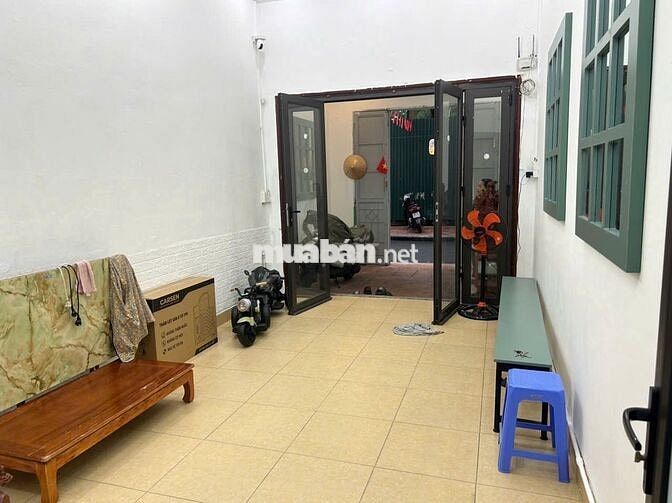 Cho thuê Cửa Hàng, Văn phòng Phố Đào Tấn gần TTTM LOTTE 6,5t