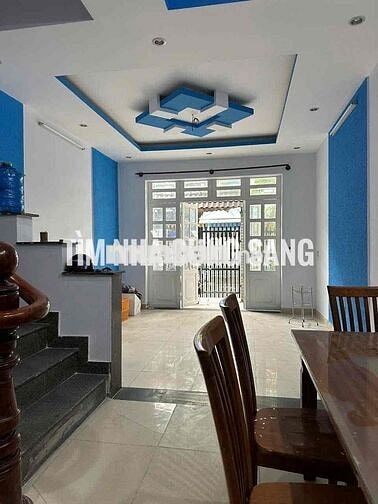 NHÀ 12 TRIỆU HẺM TẢI DTSD 210m2, 4PN, 4WC, GẦN CHỢ ĐẦU MỐI NÔNG SẢN TĐ