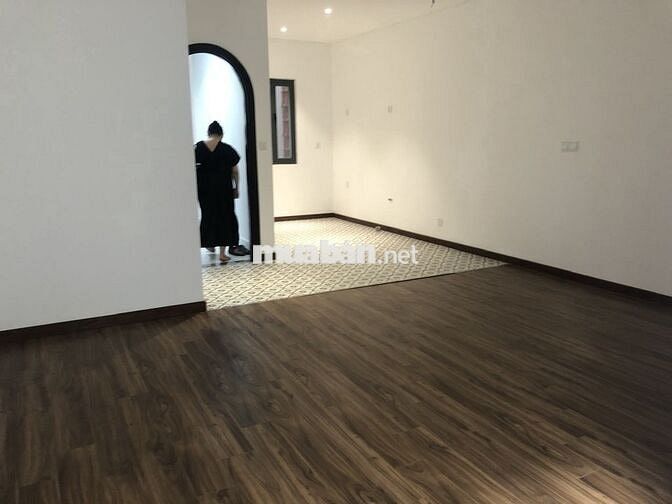 ❌ Nhà Dạng VP Cho Thuê, MT Tân Canh 7,5x22m. Trệt 5 Lầu_Máy Lạnh, TM