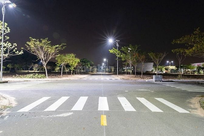 450tr lô đất đối diện chợ khu nhà ở sài gòn land 2