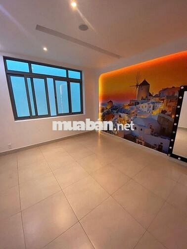 SIÊU PHẨM NHÀ ĐẸP - 163A Nguyễn Hồng Đào, P.14, Q.TB - 5PN - 4.5x18m