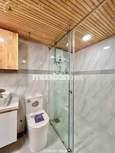 Cho Thuê Căn Hộ Mini Gác Cửa Sổ To Ngay Vòng Xoay Cống Quỳnh Quận 1