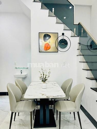 HÀNG HIẾM NHÀ PHỐ GỐC 2 MẶT TIỀN – 2 TẦNG, FULL NỘI THẤT – GIÁ 2,85 TỶ