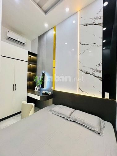 HÀNG HIẾM NHÀ PHỐ GỐC 2 MẶT TIỀN – 2 TẦNG, FULL NỘI THẤT – GIÁ 2,85 TỶ