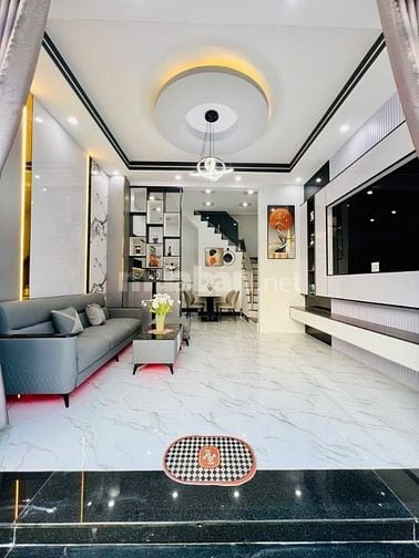 HÀNG HIẾM NHÀ PHỐ GỐC 2 MẶT TIỀN – 2 TẦNG, FULL NỘI THẤT – GIÁ 2,85 TỶ