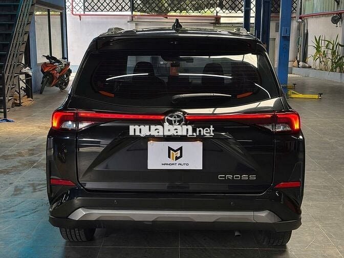 Toyota Veloz Cross 2022  - 28000 km