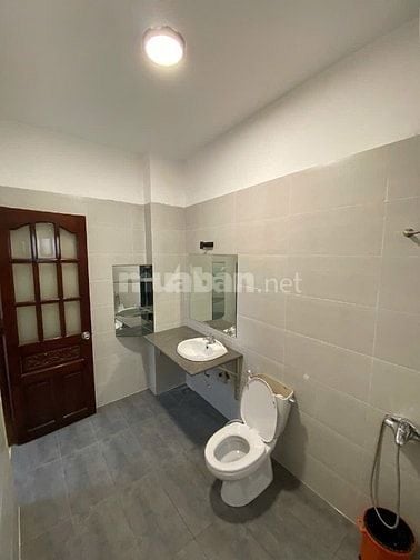 Bán nhà số 11A đường sông đà, Q Tân bình DT 5 x 19,5, 6 lầu, giá 22.8