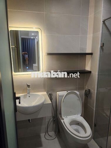 GIÁ VẪN TỐT LẮM, BAO 102%, TẦNG TRUNG, Q7 RIVERSIDE 2PN2WC CẦN BÁN