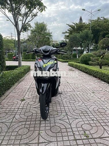 Mình cần bán luvisas xăng cơ lê áo fi mới dọn như