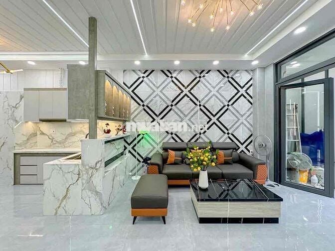 Hẻm 3gác- DT:4.5x14- tặng full nội thất như hình, chỉ 6.3 tỷ (TL)