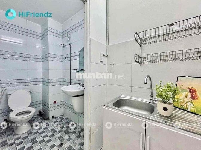 PHÒNG TRỌ GIÁ RẼ - THANG MÁY - BẢO VỆ 24/24 - Ngay Đại Học Công Thương