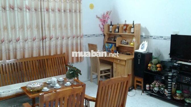 Nhà ở giá tốt, diện tích lớn nở hậu Cách chợ cái răng 1km. Đường ô tô