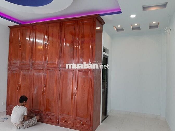 Bán nhà hẻm ôtô tại Nguyễn Thị Thập, 8,2 tỷ, 65.5m2