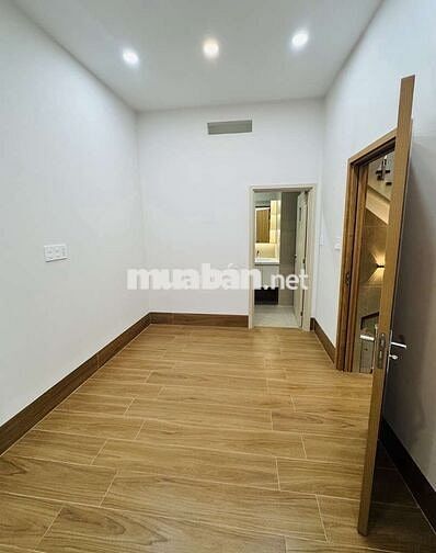 Nhà Đẹp HXH, 40 m2, 3 Tầng Bình Thành thông Nguyễn Thị Tú, Bình Tân