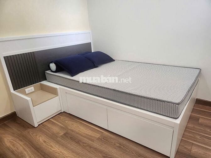 GIÁ VẪN TỐT LẮM, BAO 102%, TẦNG TRUNG, Q7 RIVERSIDE 2PN2WC CẦN BÁN