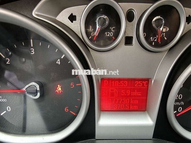 2009 Diesel 2.0 AT - 177000 km