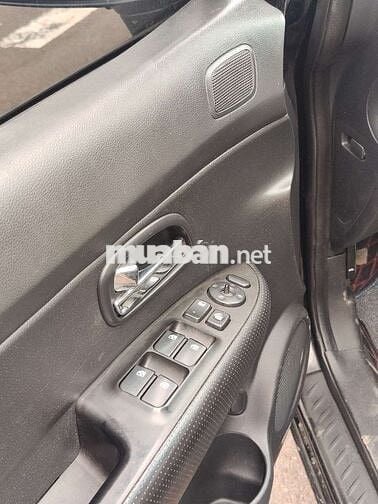 Kia caren 7 chỗ máy dầu