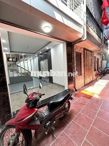 BÁN NHANH  NHÀ  P VĨNH HƯNG . 3 tỷ 7 . BÁN NHANH  NHÀ  P VĨNH HƯNG . 3 tỷ 7 .