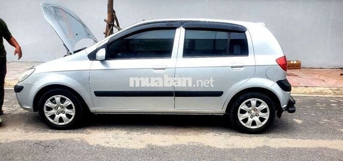 Huyndai Gezt  2010 1.1 MT - 120000 km