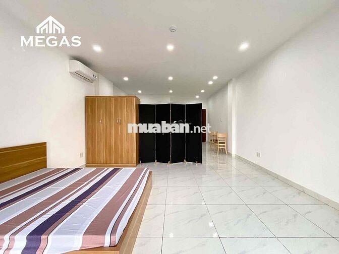 CHO THUÊ CĂN STUDIO 40M2 TÁCH BẾP BAN CÔNG NGAY CẦU KIỆU PHÚ NHUẬN