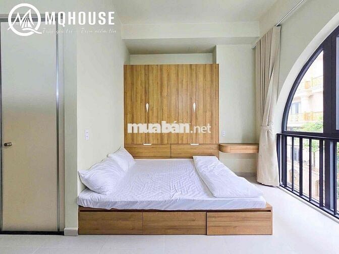 Stu cửa sổ trời siêu bự full nội thất ngay Nguyễn Sơn