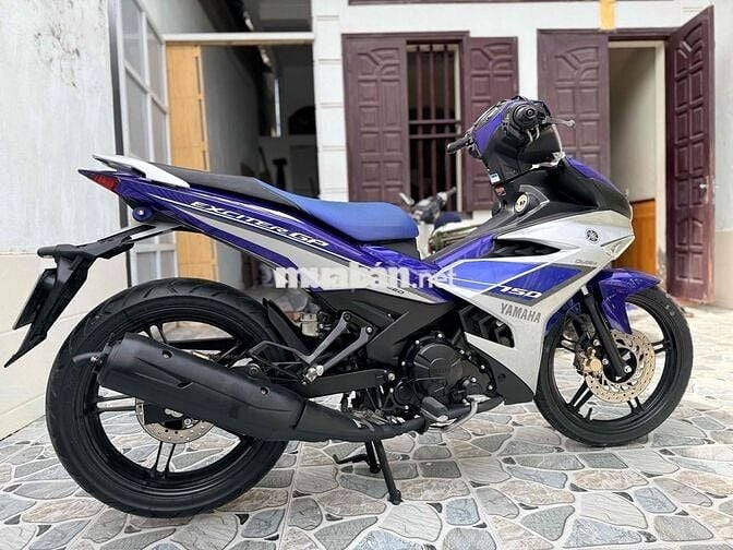 - Có e exciter 150 chạy chuẩn 2 vạn k tua km