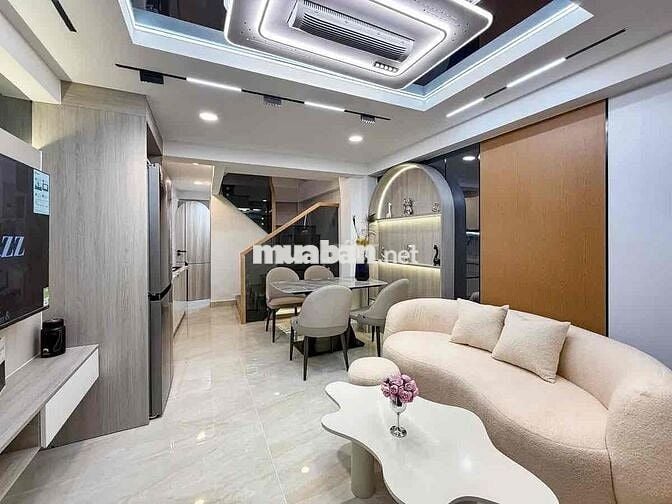 BÁN NHÀ 4 TẦNG QUẬN 3, NHÀ ĐẸP GIÁ 4,89 tỷ, PHÁP LÝ SHR