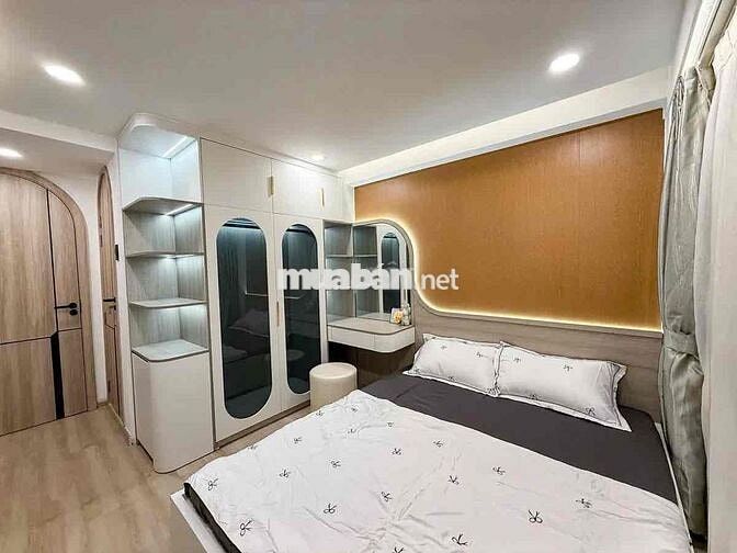 BÁN NHÀ 4 TẦNG QUẬN 3, NHÀ ĐẸP GIÁ 4,89 tỷ, PHÁP LÝ SHR