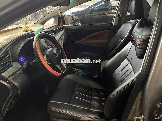 Toyota Innova 2017 2.0E - 117000 km