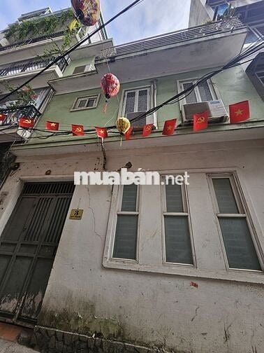 Nhà ở, Không ở chung chủ, 3 tầng ~100m2, tại 167 Trương Định