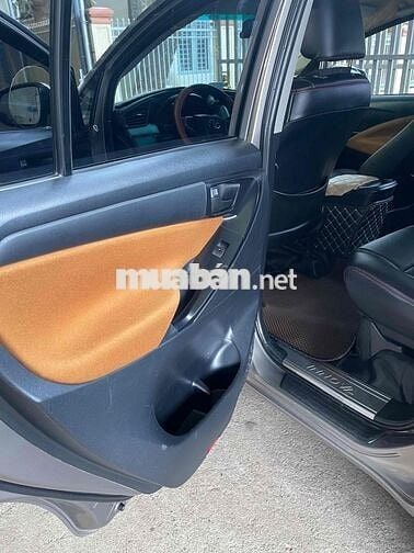 Toyota Innova 2017 2.0E - 117000 km