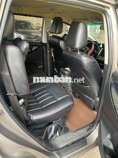 Toyota Innova 2017 2.0E - 117000 km